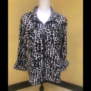 Chico’s Zenergy fun jacket size 3 xlg